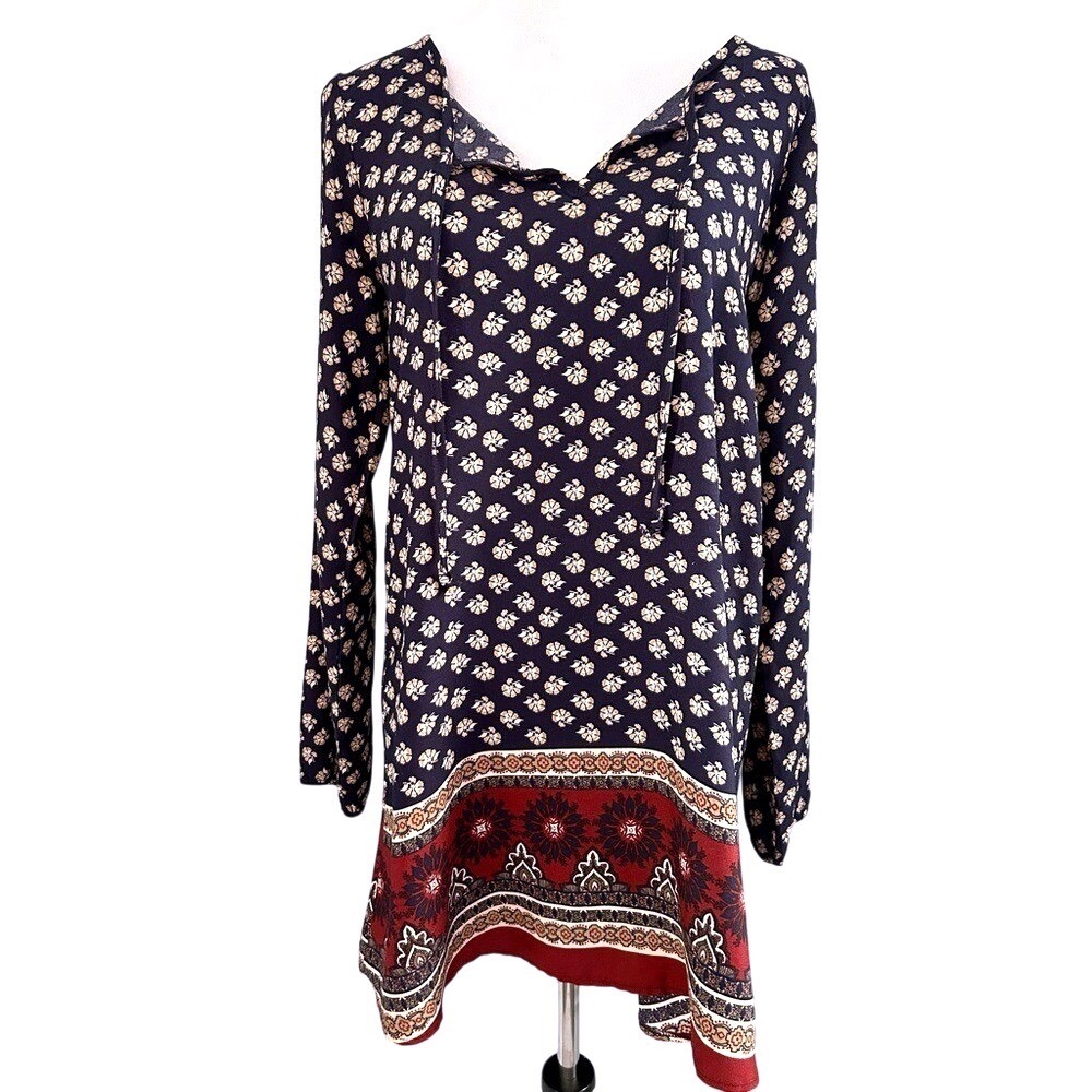 Living Doll Tunic Top Women M Navy‎ Blue Floral Rayon Tie Neck Border Hem